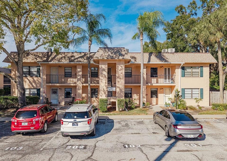 1st image of 40 W Orange St APT 102