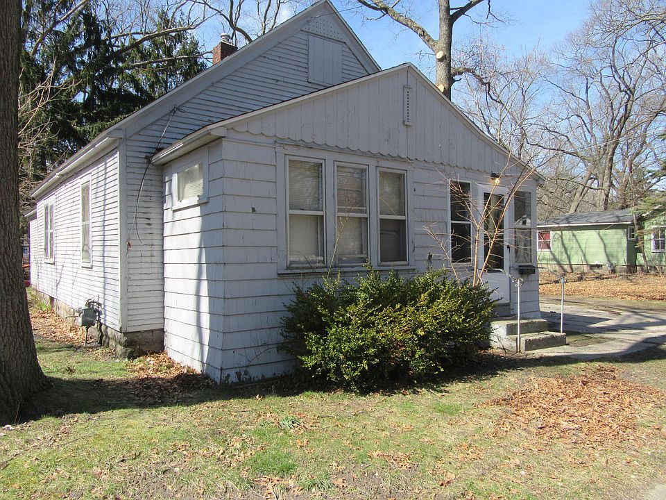 1st image of 3133 Mona St