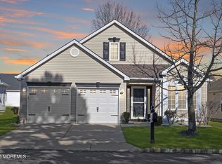 34 S Avon Dr, Jackson, NJ