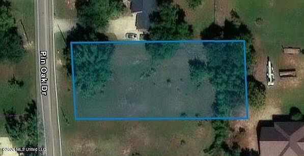 1st image of 10326 Pin Oak Dr
