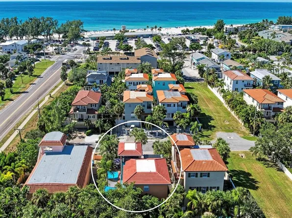 4003 5th Ave, Holmes Beach, FL 34217