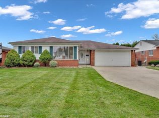 11338 Judy Dr, Sterling Heights, MI 48313