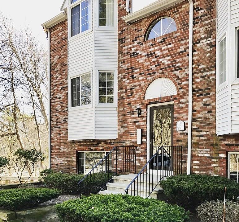 1st image of 123 Tall Oaks Dr Unit F