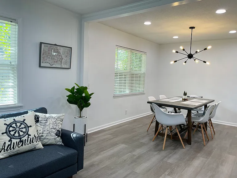 505 Marsh Cir — Photo 6