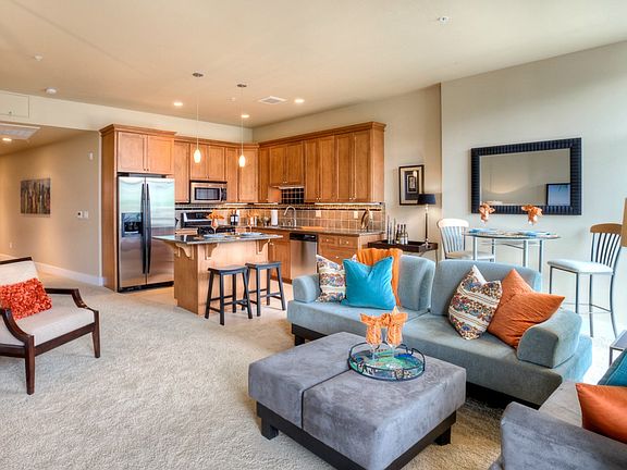 5th image of 708 Market St Unit 807
