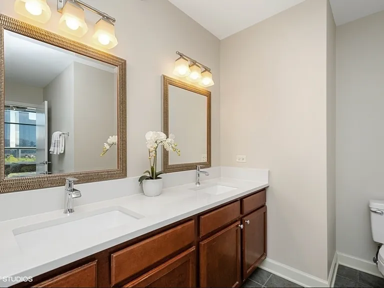 1600 S Prairie Ave #1007 — Photo 12