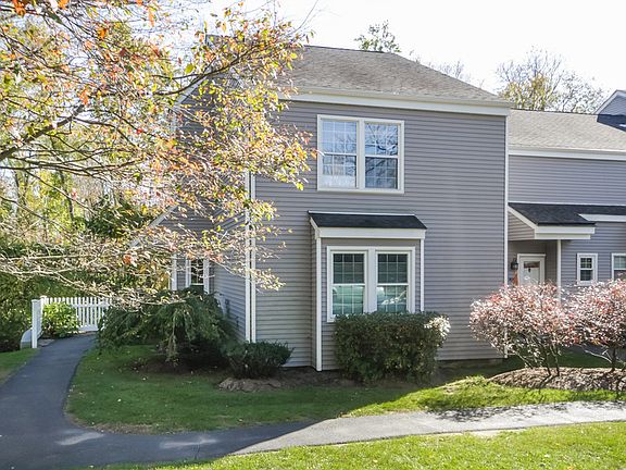 3rd image of 101 Misty Hills Ln