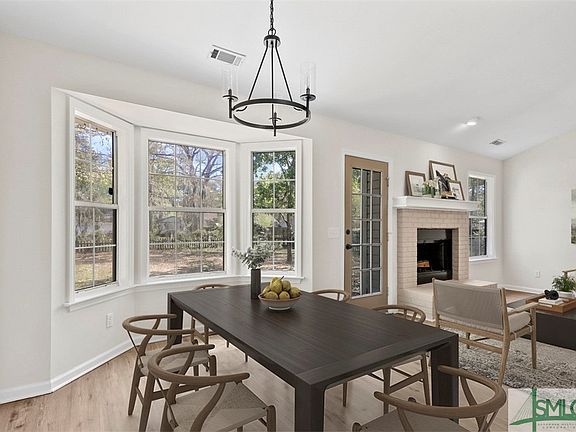 5th image of 47 Le Moyne Drive