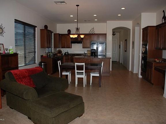 3rd image of 540 E Tropical Dr