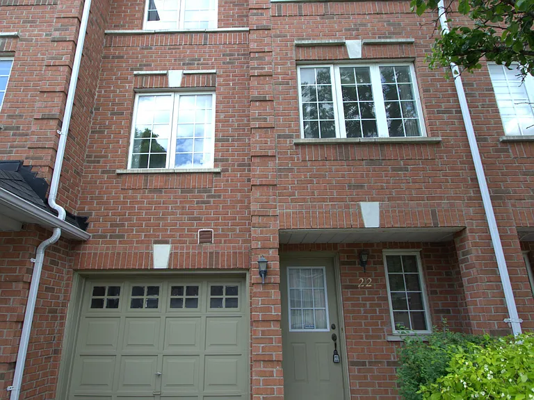 22 Interlacken Way — Photo 2