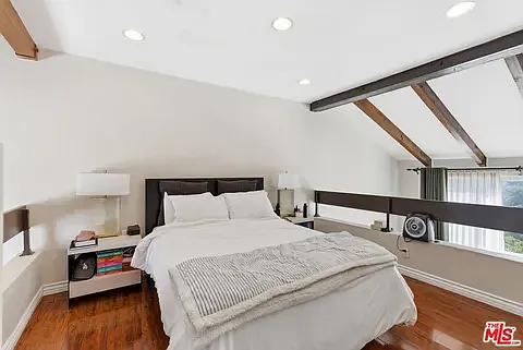 12438 Short Ave #3 — Photo 17