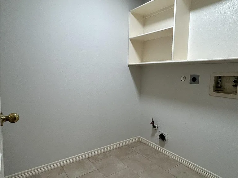 1006 Magnolia Dale Dr — Photo 9