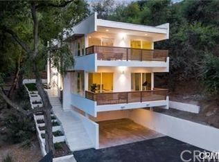 1299 Wellington Ave, Pasadena, CA 91103