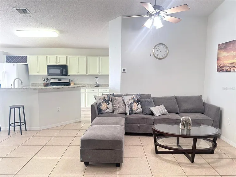 730 Garberia Dr — Photo 7