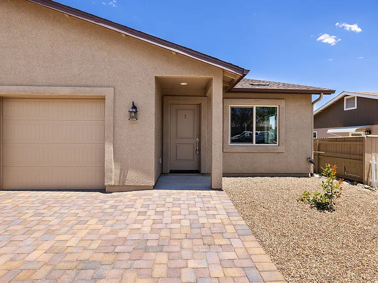 6201 N Reata Dr #2 — Photo 7