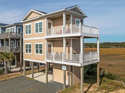 672 Ocean Blvd W, Supply, NC, 28462