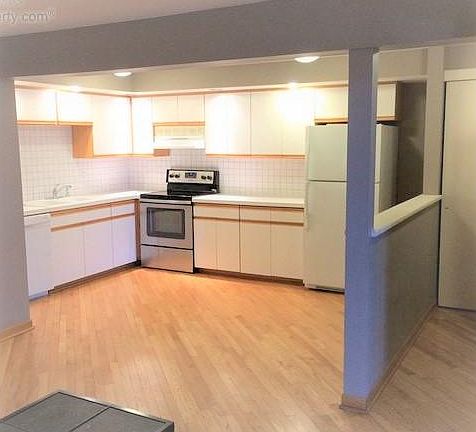 Very large kitchen