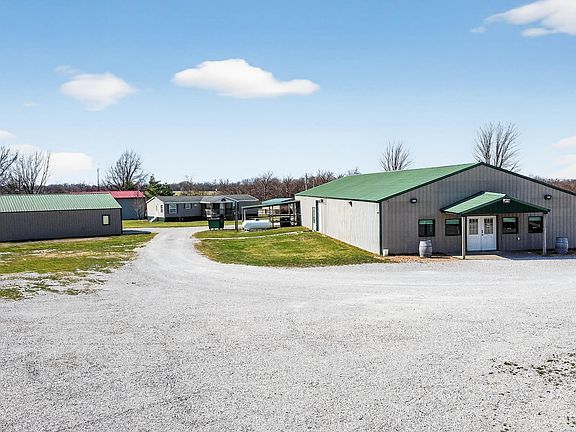 2nd image of 22968 Mather Rd