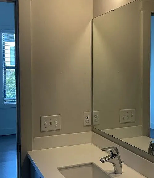 1716 Habersham St — Photo 22