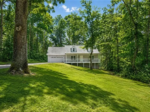 604 Punkintown Rd, Villa Rica, GA 30180