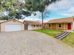 6613 Pomegranate Ave, Sacramento, CA 95823