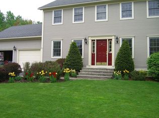 132 Cumberland Rd, Burlington, VT 05408