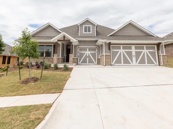 9009 Stark St, Edmond, OK 73007