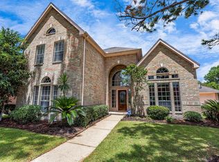 3612 Pine Tree Dr, Pearland, TX 77581
