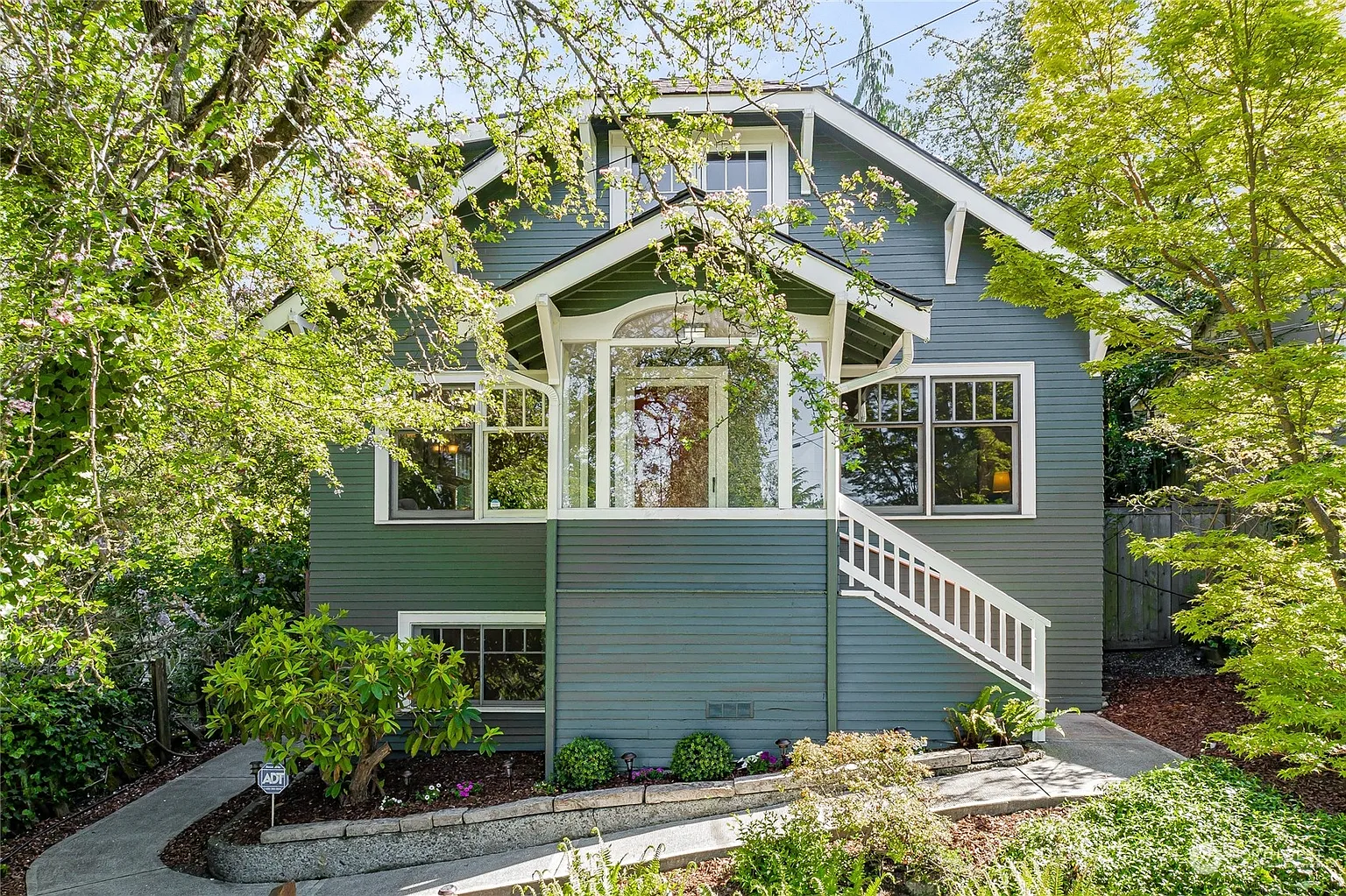 349 NE 54th Street photo 1