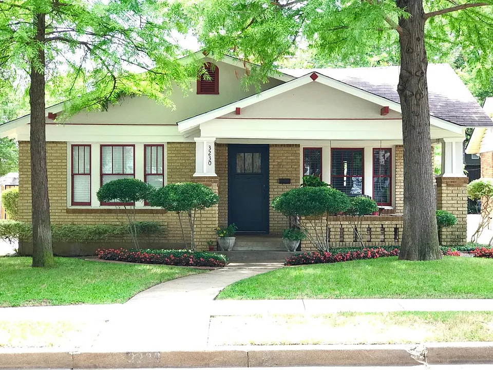 3230 Rogers Ave