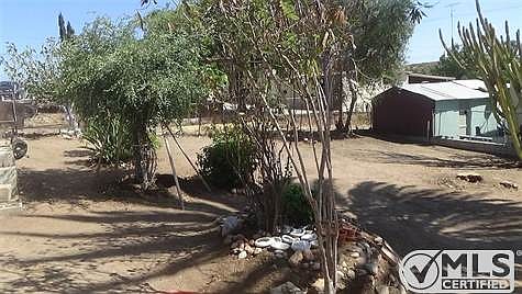 5th image of 4064 Hilltop Dr