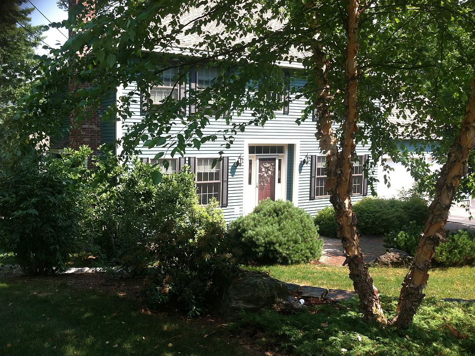 2nd image of 15 Gunstock Hill Rd