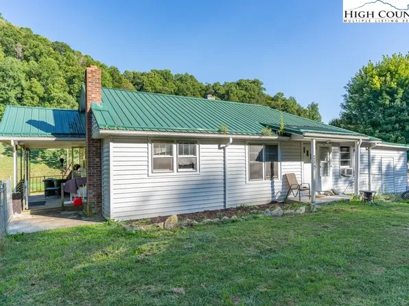 4298 Old US Highway 421, Zionville, NC 28698