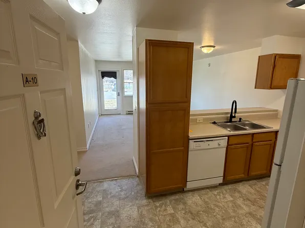 5 Avalon Ct, Emigrant, MT