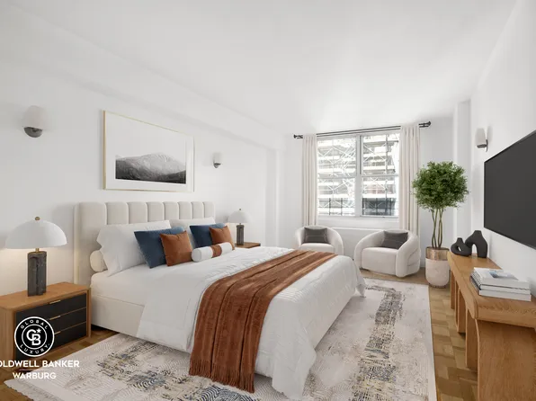 207 East 74th Street image 6 of 12