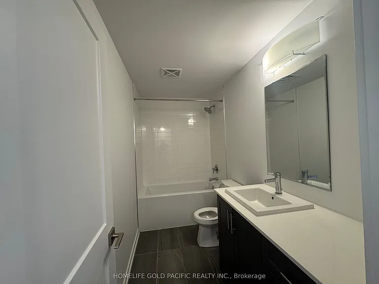 22 Lytham Green Cir #7 — Photo 9