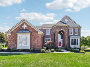 19809 E Kerry Pl, Strongsville, OH