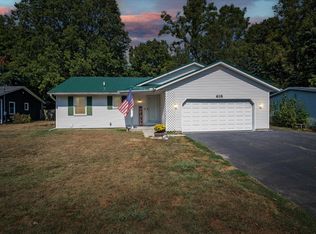 619 Osterhout St, Schoolcraft, MI
