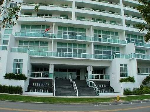 2nd image of 1800 N Bayshore Dr APT 1508