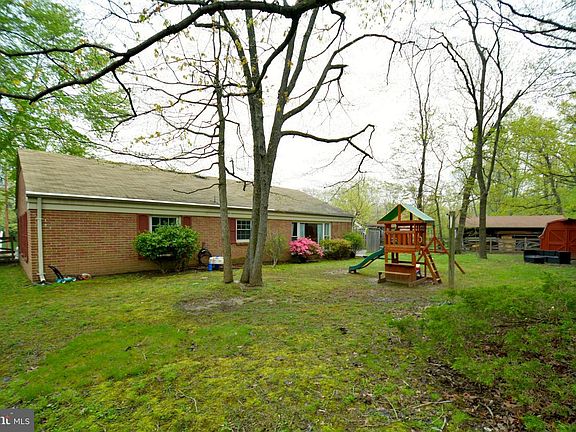 4th image of 5927 Westridge Ct