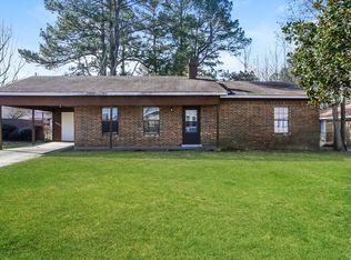 1101 Grazing Ln, Jacksonville, AR 72076