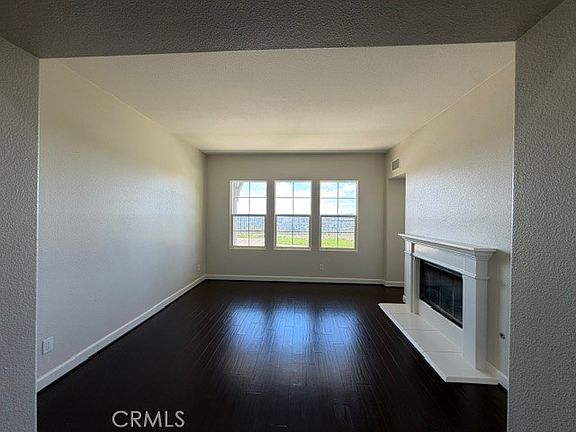5th image of 6887 Amber Ln