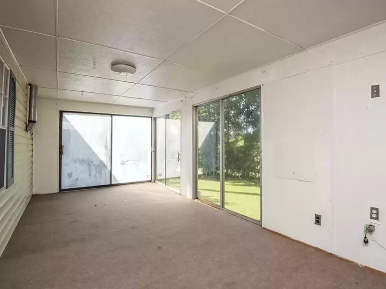 Sun room