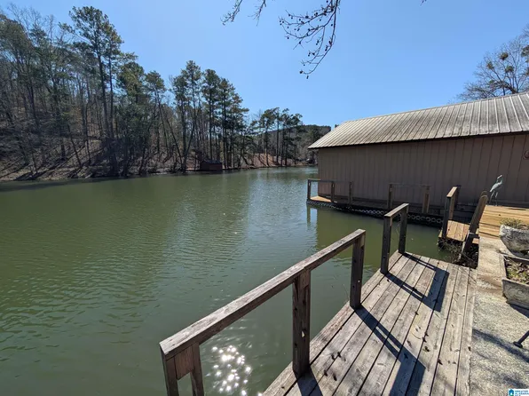 161 Sloughside Dr, Adger, AL 35006