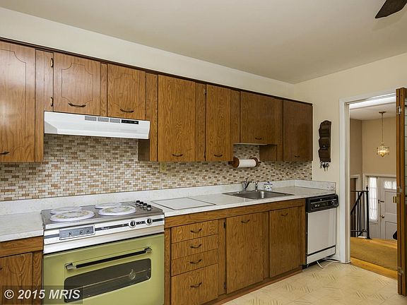 4th image of 129 Drexel Dr