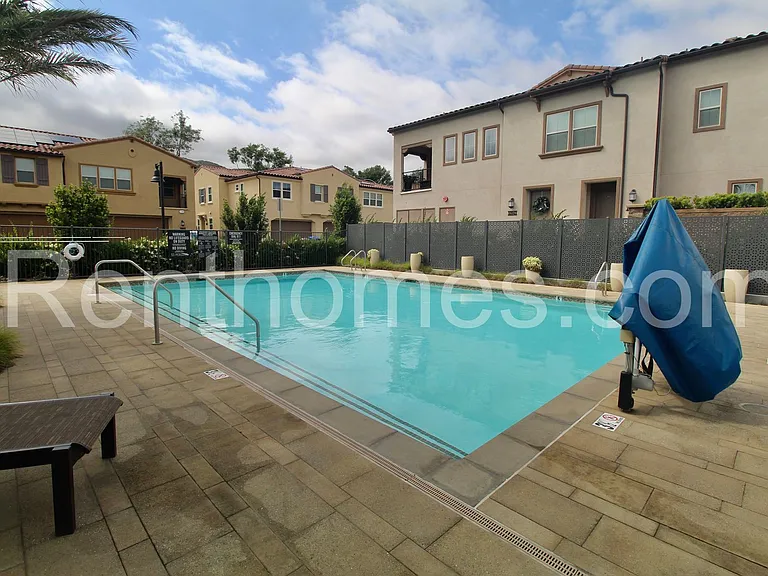 10835 Wendy Way — Photo 46