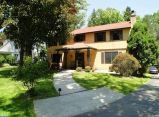 417 N Rolling Rd, Springfield, PA 19064