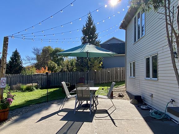 5th image of 4640 Ximines Ln N