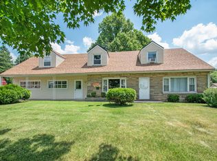 1493 N Nottawa St, Sturgis, MI 49091