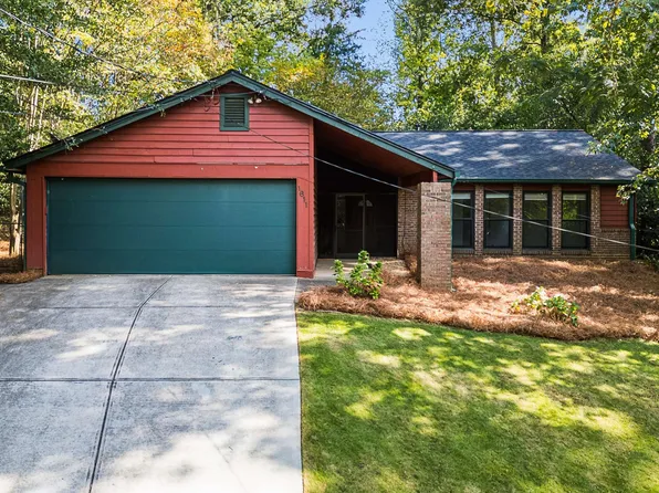 1611 Northlake Springs Ct, Decatur, GA 30033